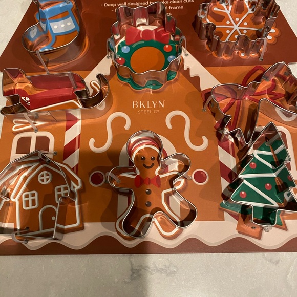 BKLYN Steel Co Christmas Mini Cookie Cutters Set 8 Stainless Steel NEW - Picture 2 of 4